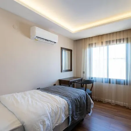Villa Cesme'de Ozel Havuzlu, Barbeku Alanli Villa-awz111