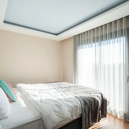 Cesme'de Ozel Havuzlu, Barbeku Alanli Villa-awz111 *
